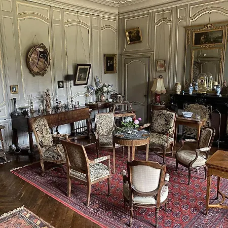 Chateau Du Bois-riou Bed & Breakfast *